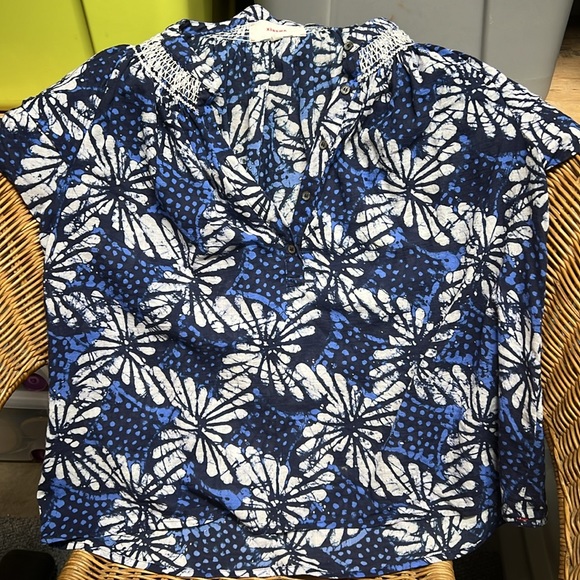 Xirena Sumer Water Floral Blue Top S - Picture 8 of 13